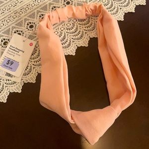 Lululemon pink knot headband